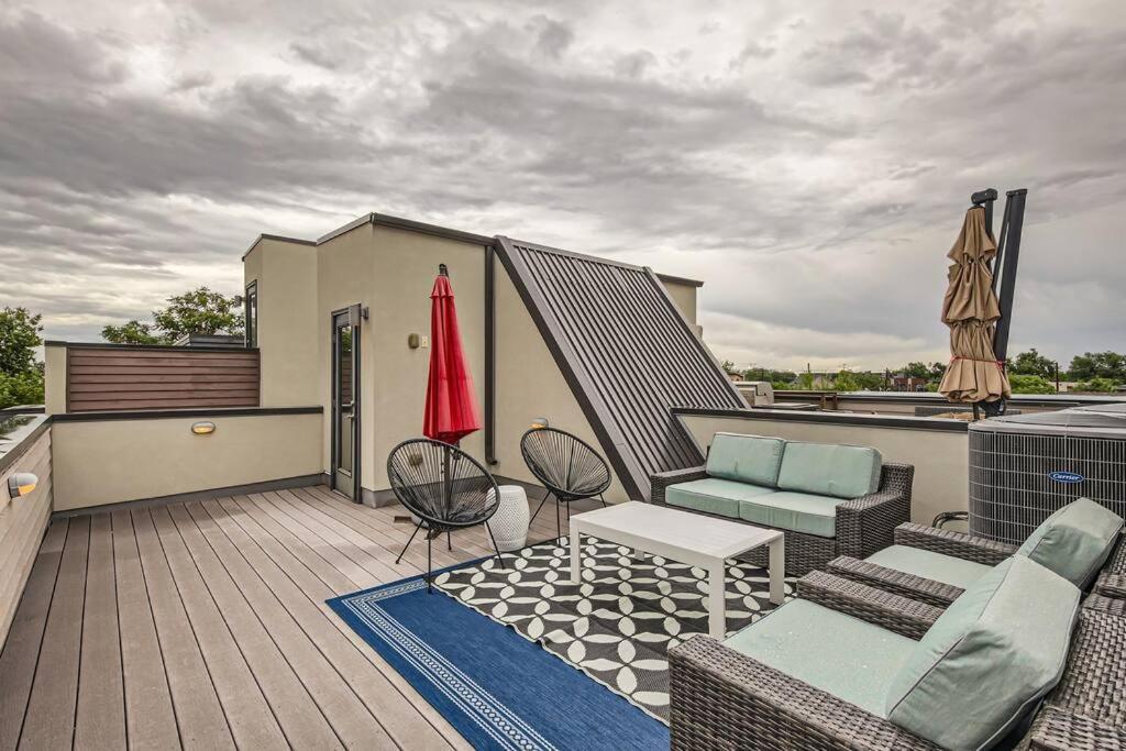 Hébergement de vacances Upscale Townhome W/ Stunning Rooftop Views DEN